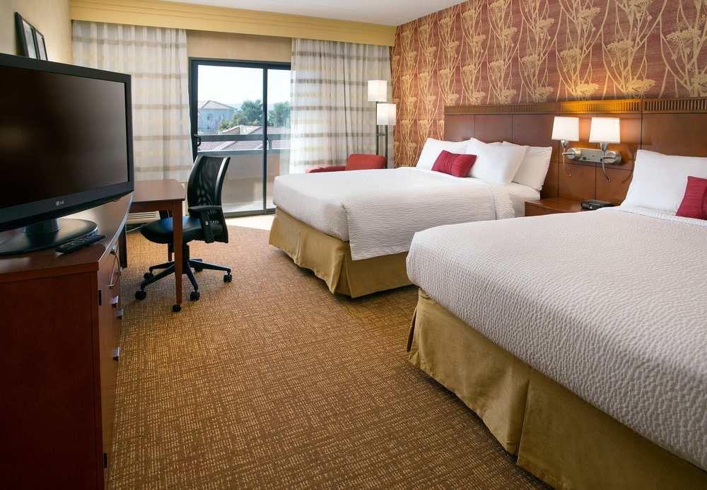 Courtyard By Marriott Phoenix Airport Dış mekan fotoğraf