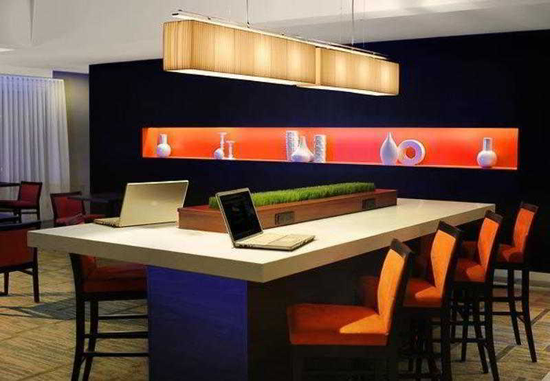Courtyard By Marriott Phoenix Airport Dış mekan fotoğraf