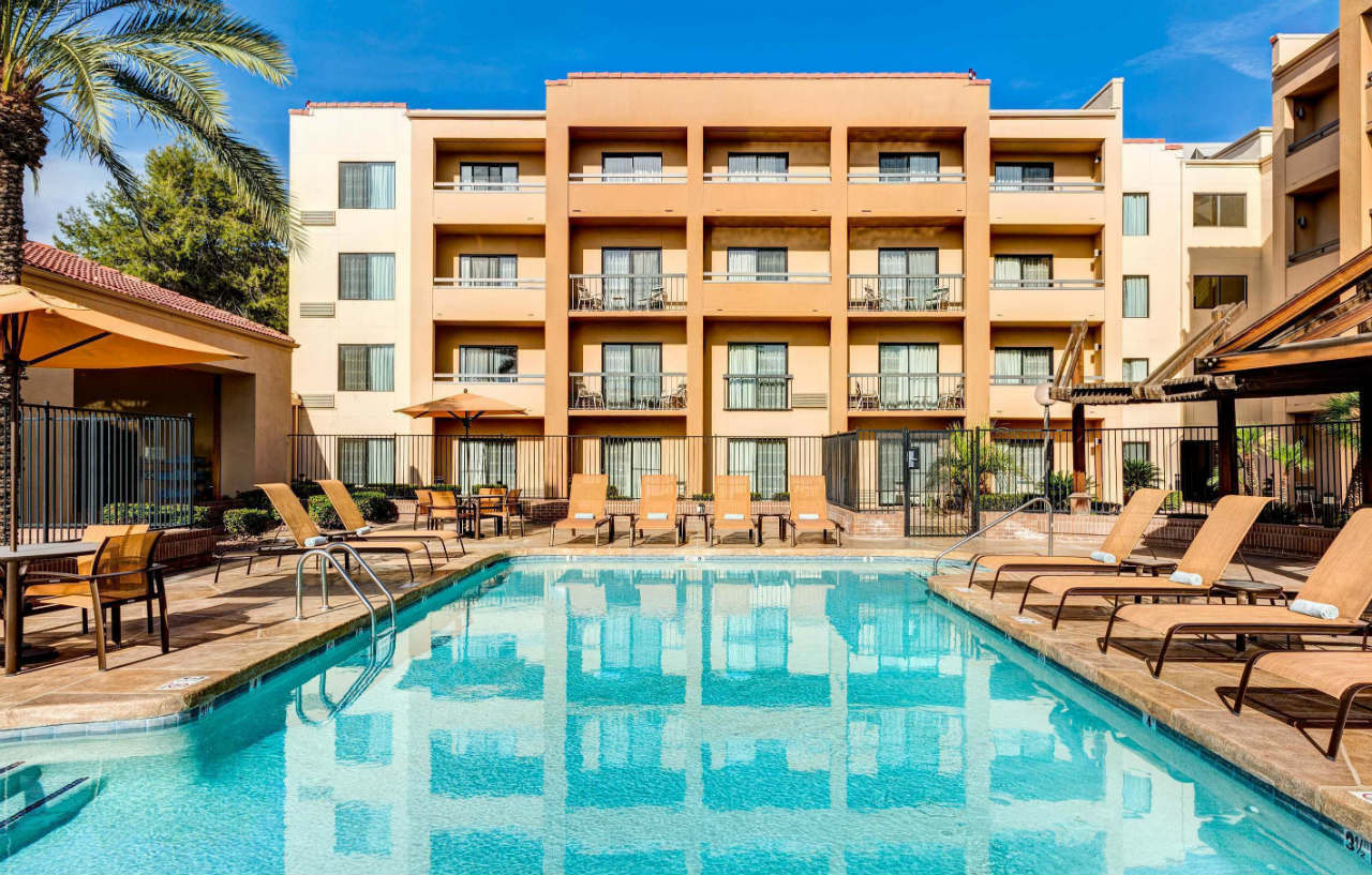 Courtyard By Marriott Phoenix Airport Dış mekan fotoğraf